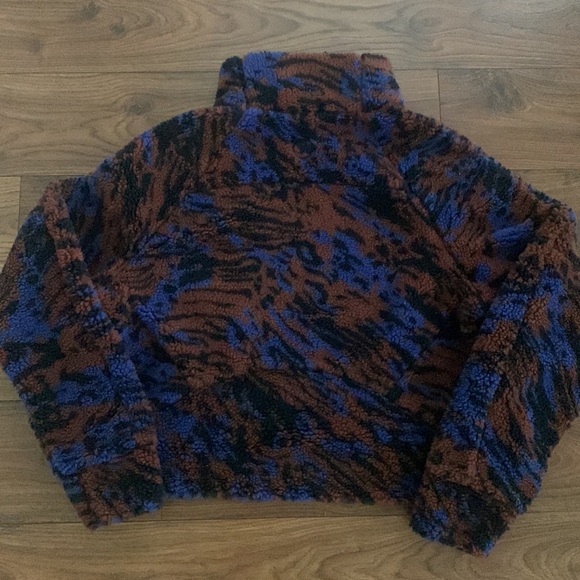 Lululemon Half Zip Fleece - Picture 4 of 4